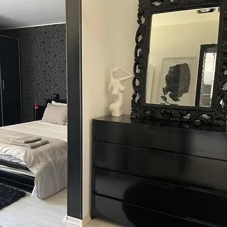 Golden Clam - златна мида Appartement Slantchev Briag